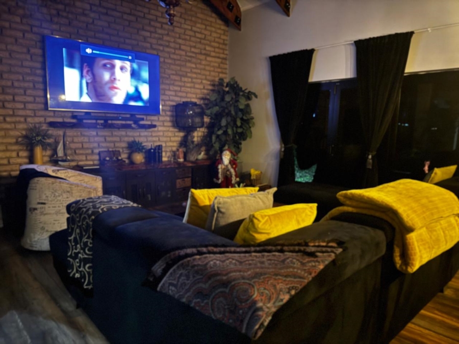 3 Bedroom Property for Sale in Marina Martinique Eastern Cape